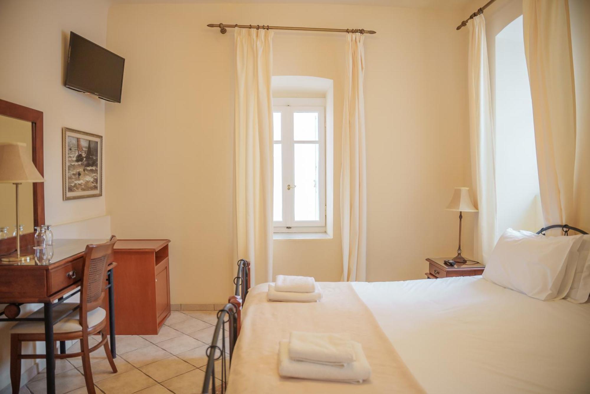 Archontiko Eleni Hotel Ándros Quarto foto